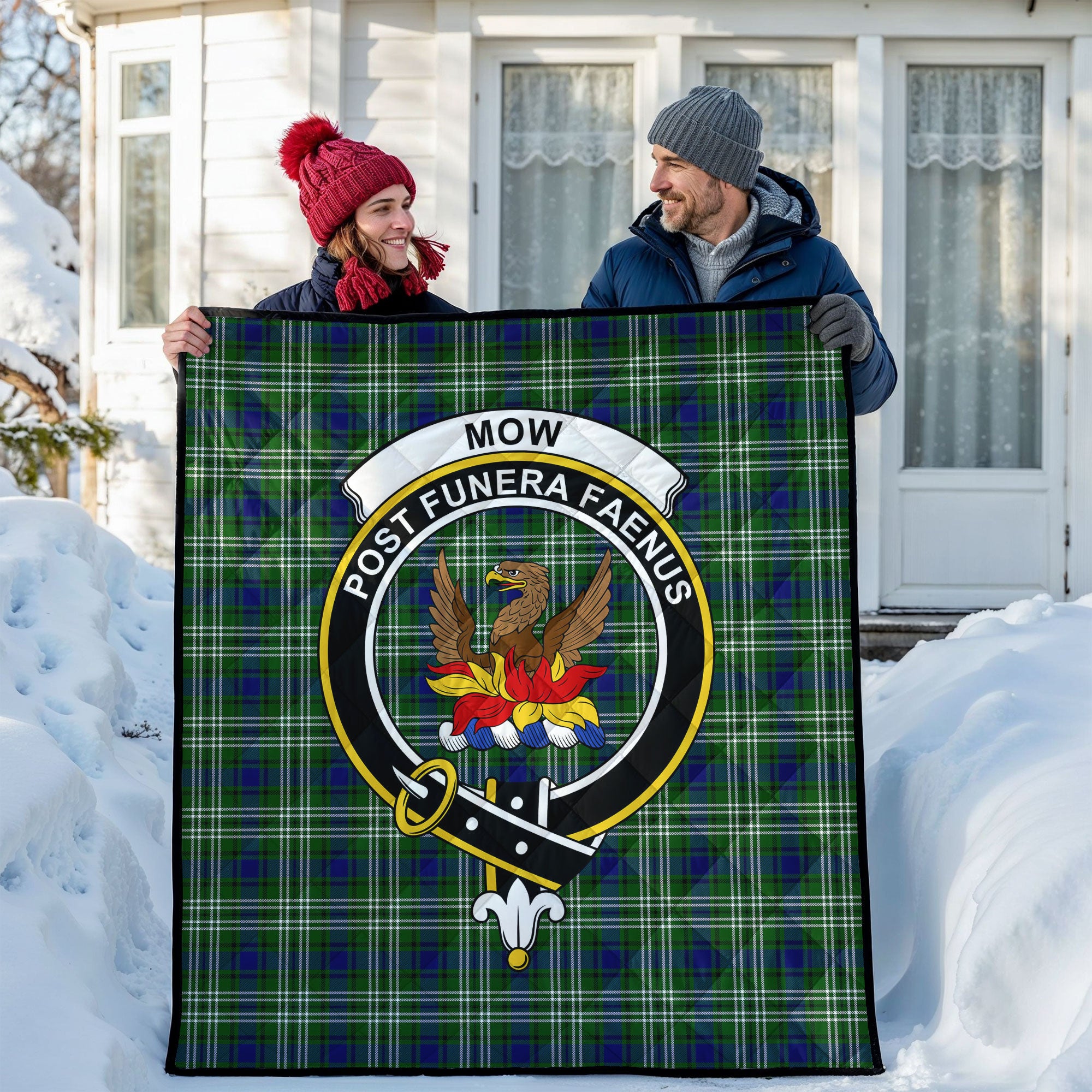 Mow Tartan Crest Quilt