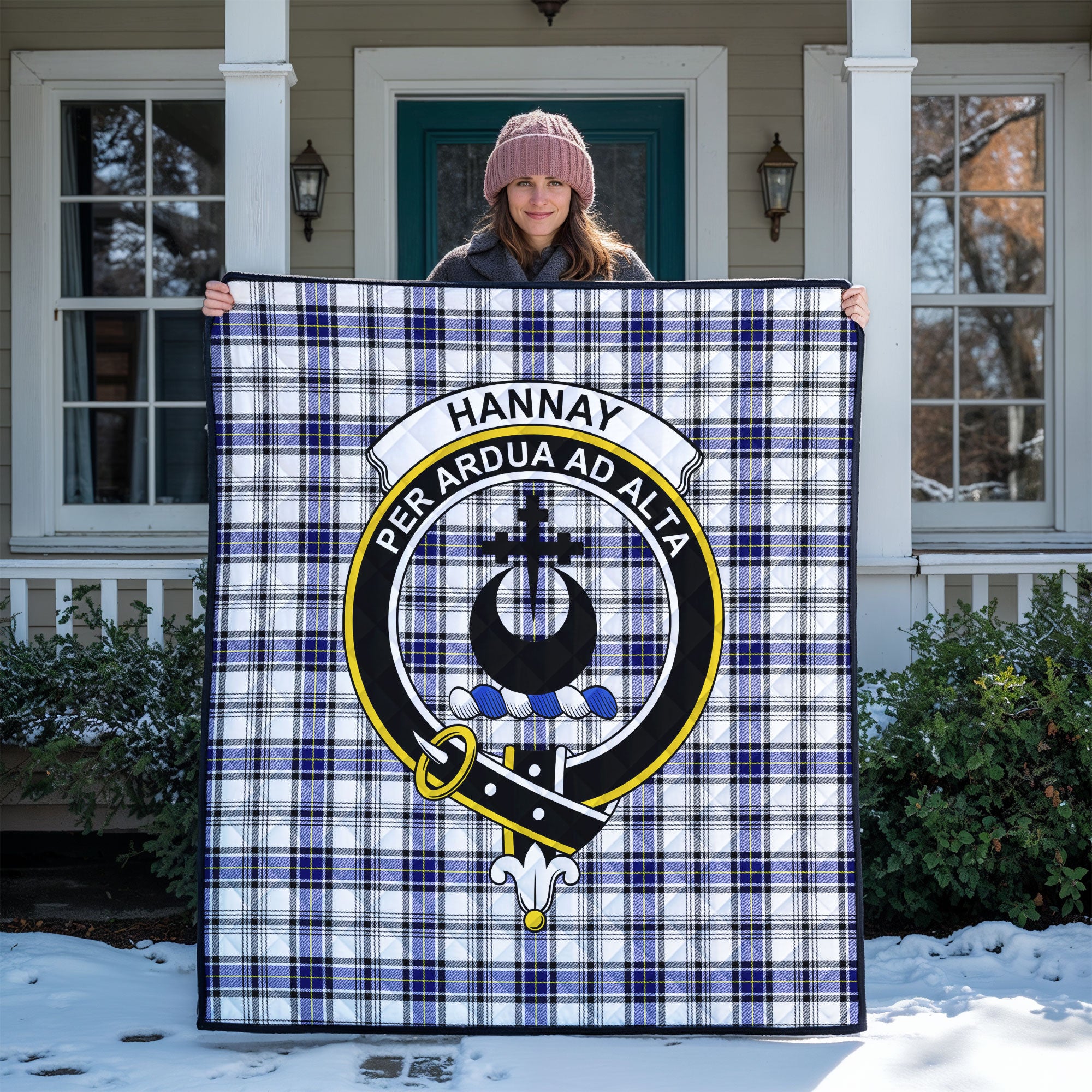 Hannay Modern Tartan Crest Quilt