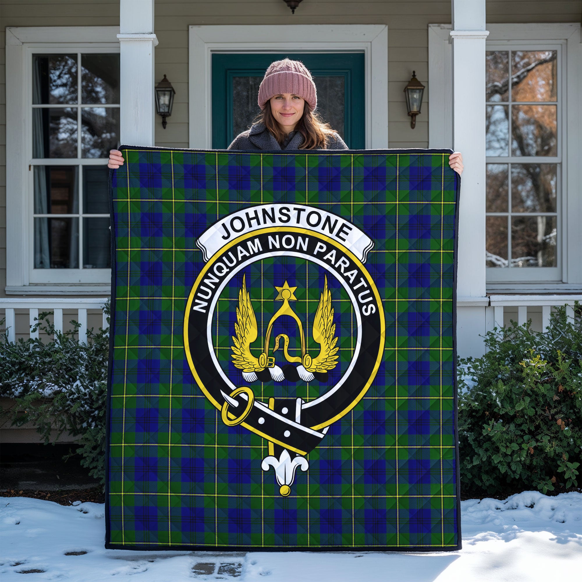Johnstone Modern Tartan Crest Quilt