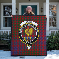Lyle Tartan Crest Quilt