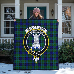 MacCallum Modern Tartan Crest Quilt