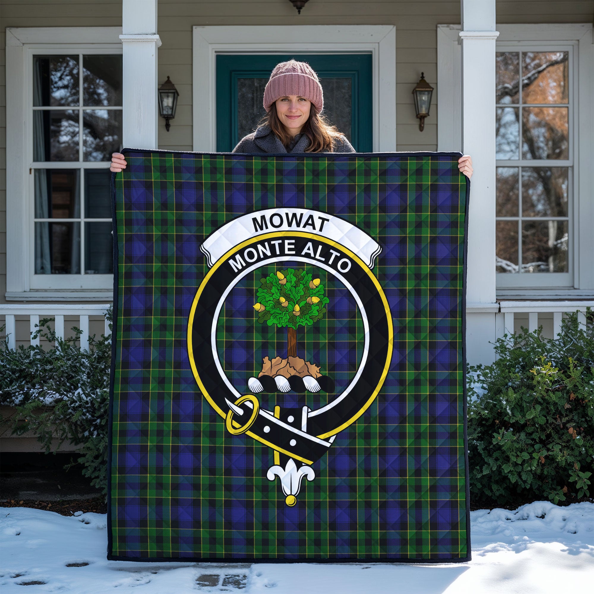 Mowat Modern Tartan Crest Quilt