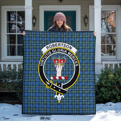 Robertson Hunting Ancient Tartan Crest Quilt