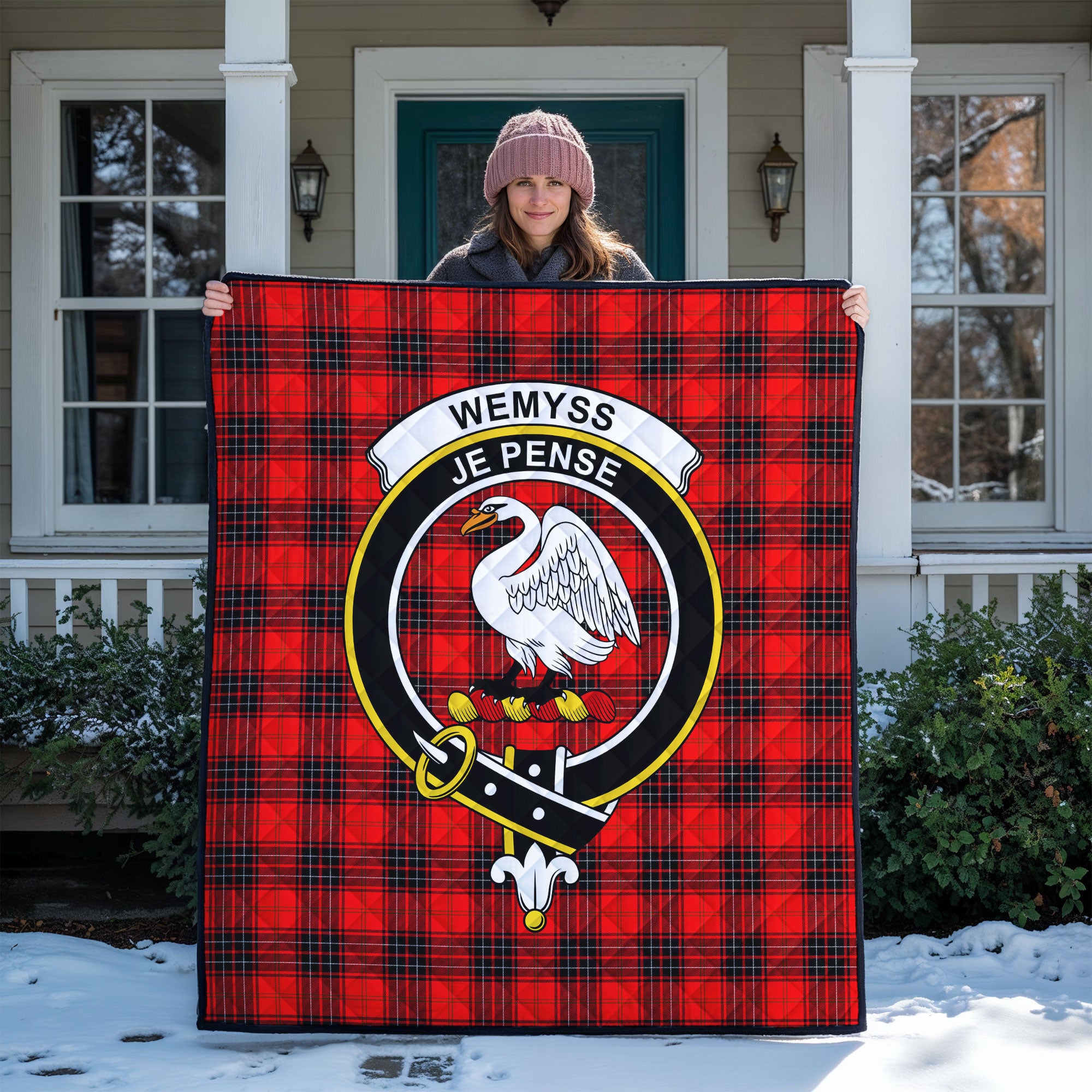 Wemyss Modern Tartan Crest Quilt