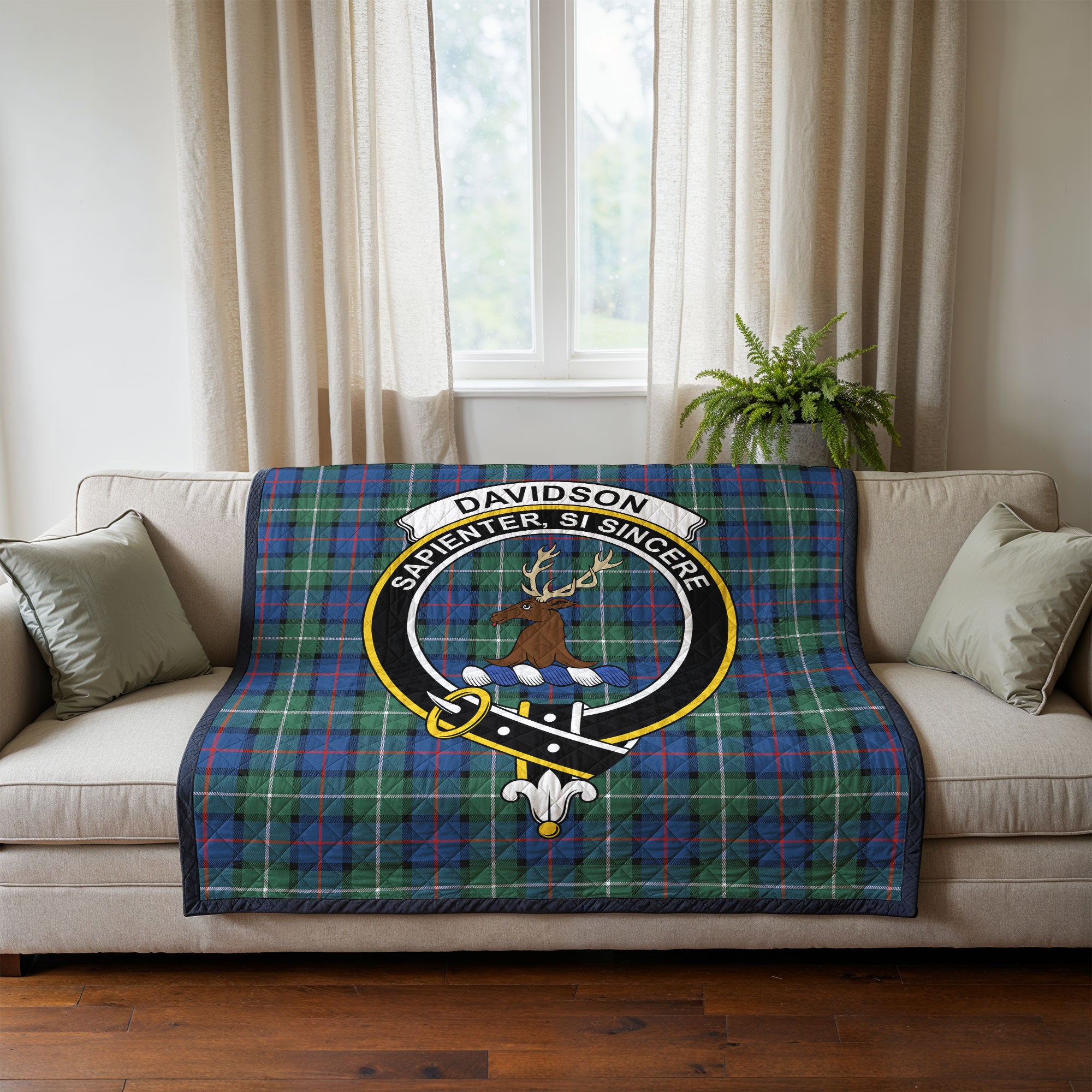 Davidson of Tulloch Tartan Crest Quilt