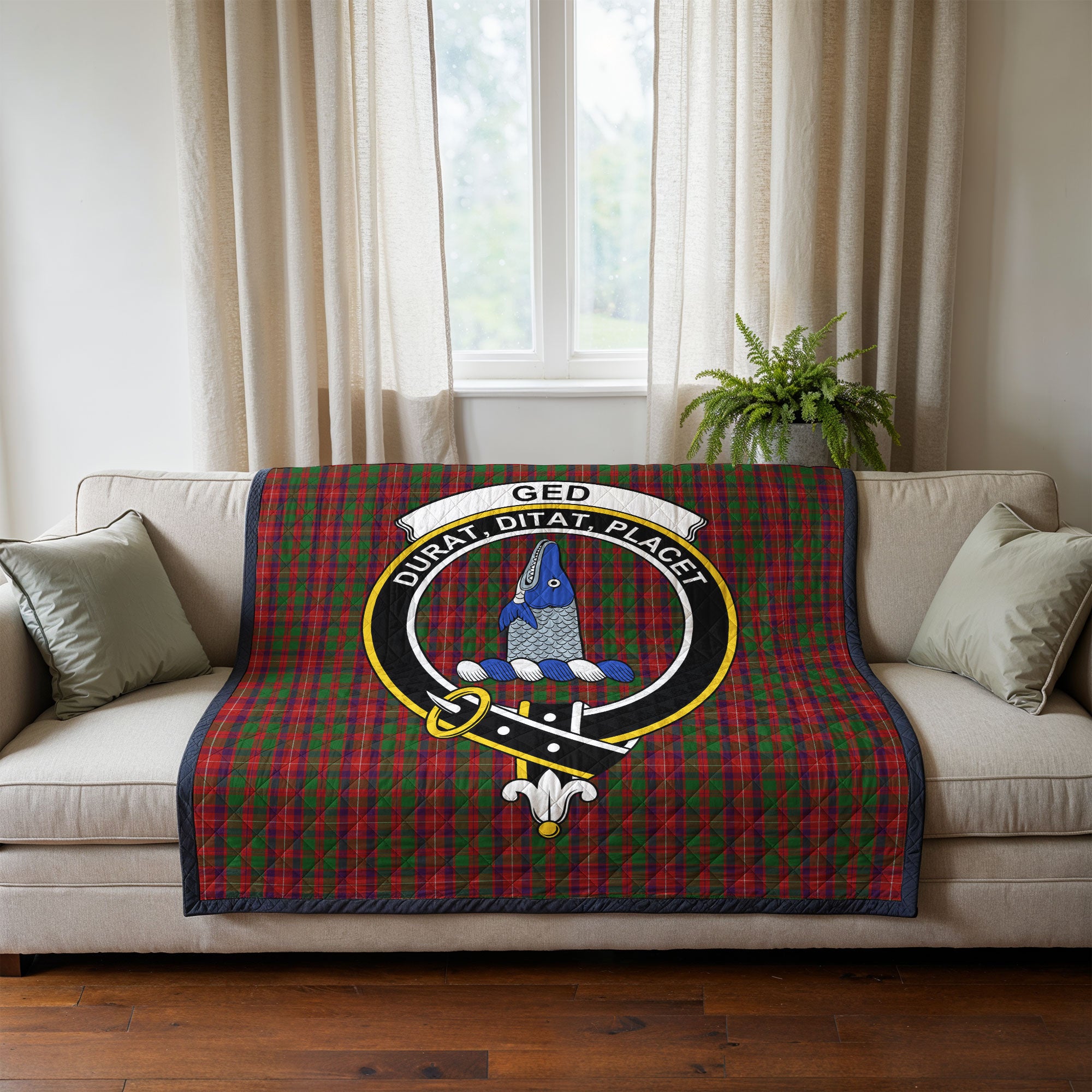 Ged Tartan Crest Quilt