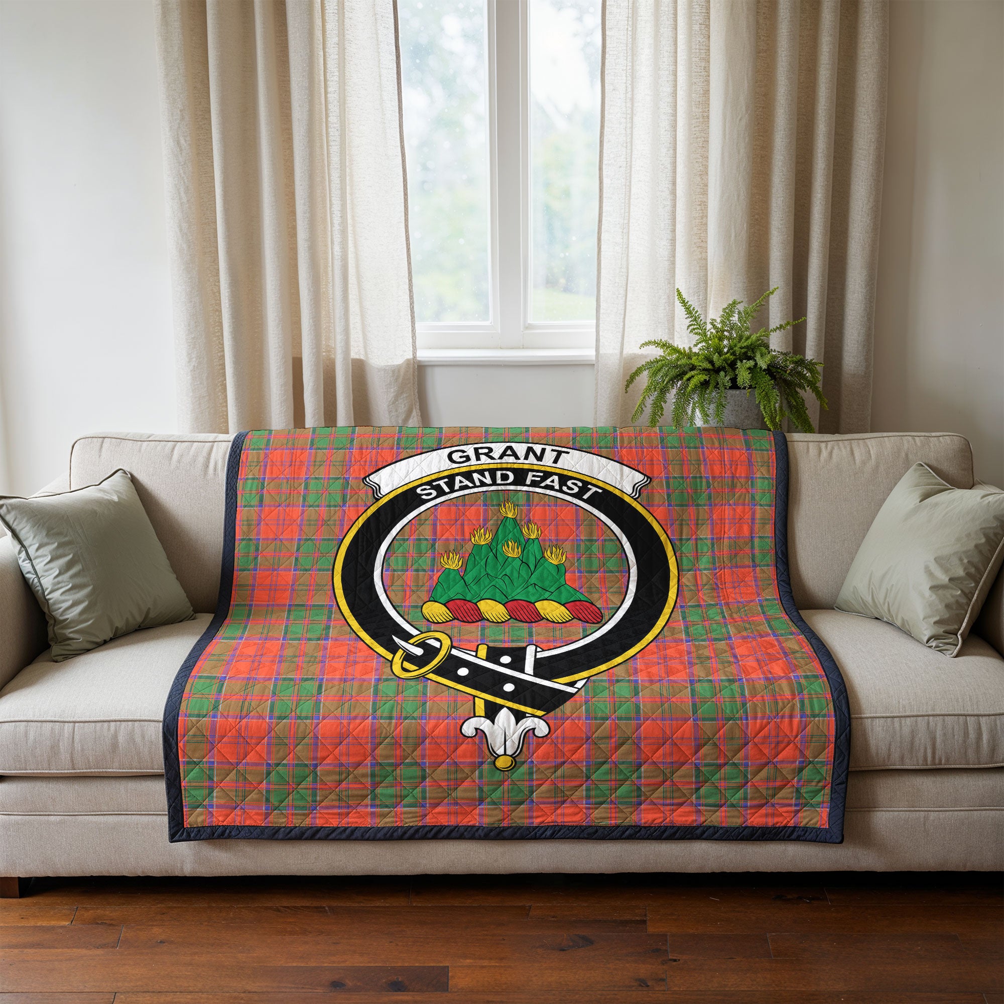 Grant Ancient Tartan Crest Quilt