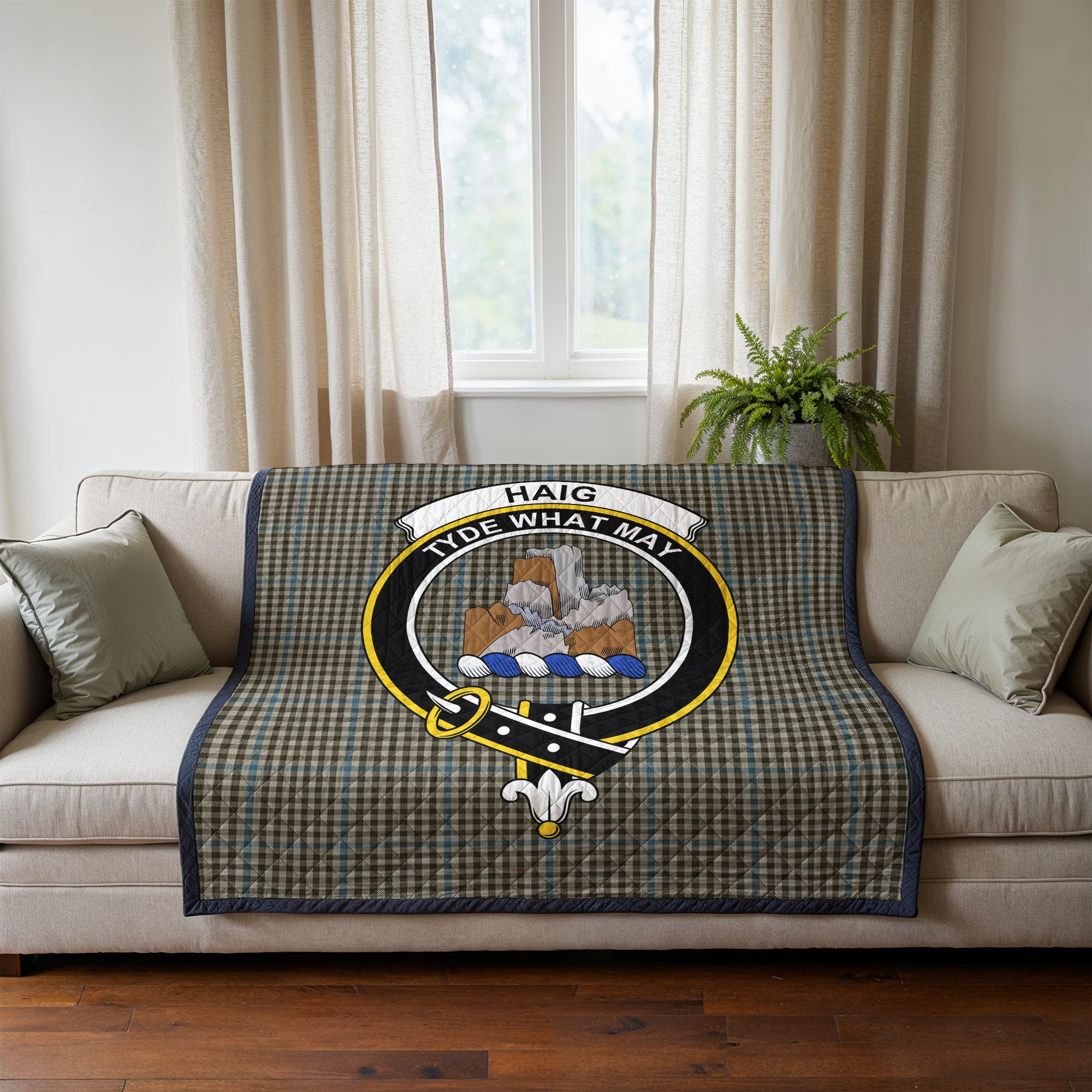 Haig Check Tartan Crest Quilt