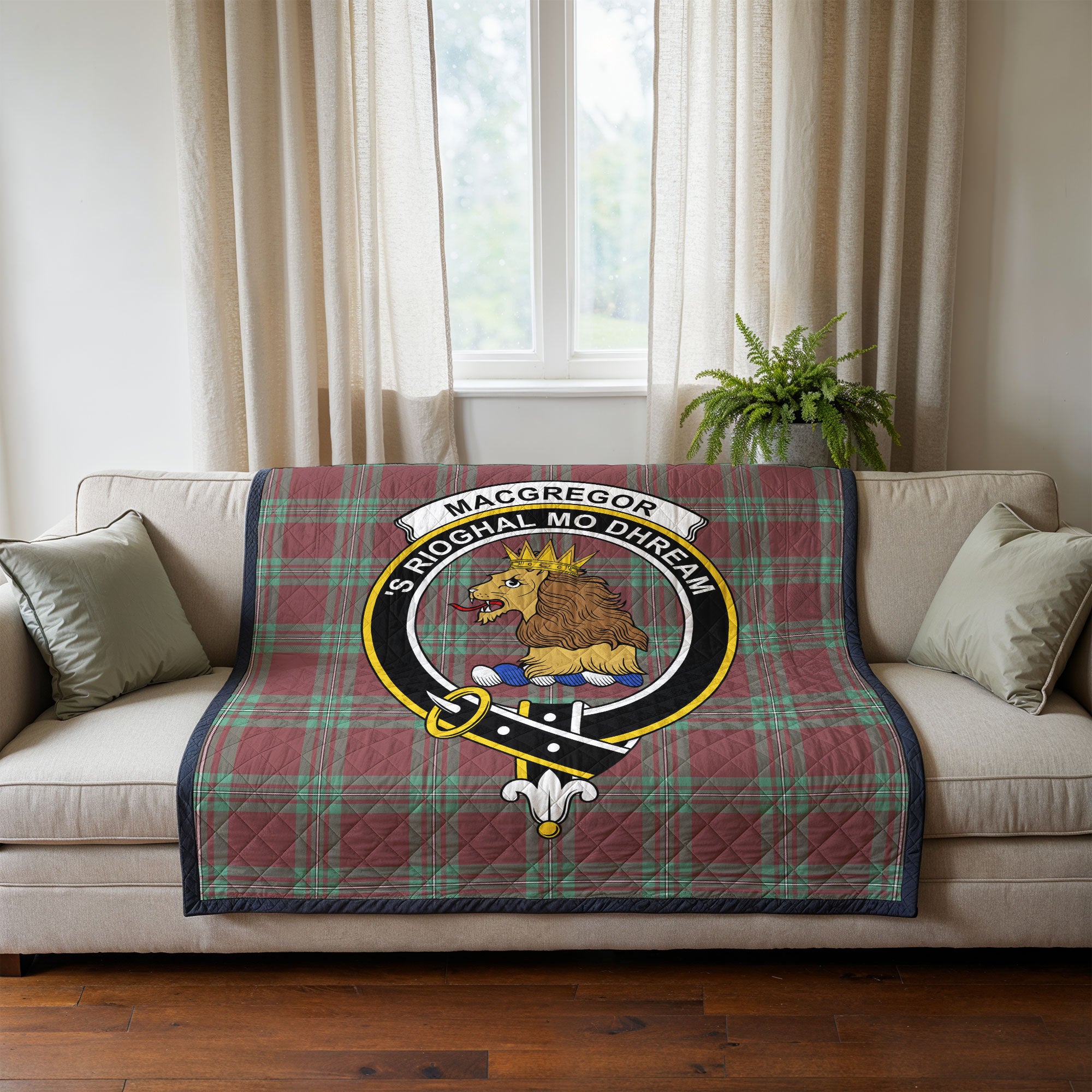 MacGregor Hunting Ancient Tartan Crest Quilt
