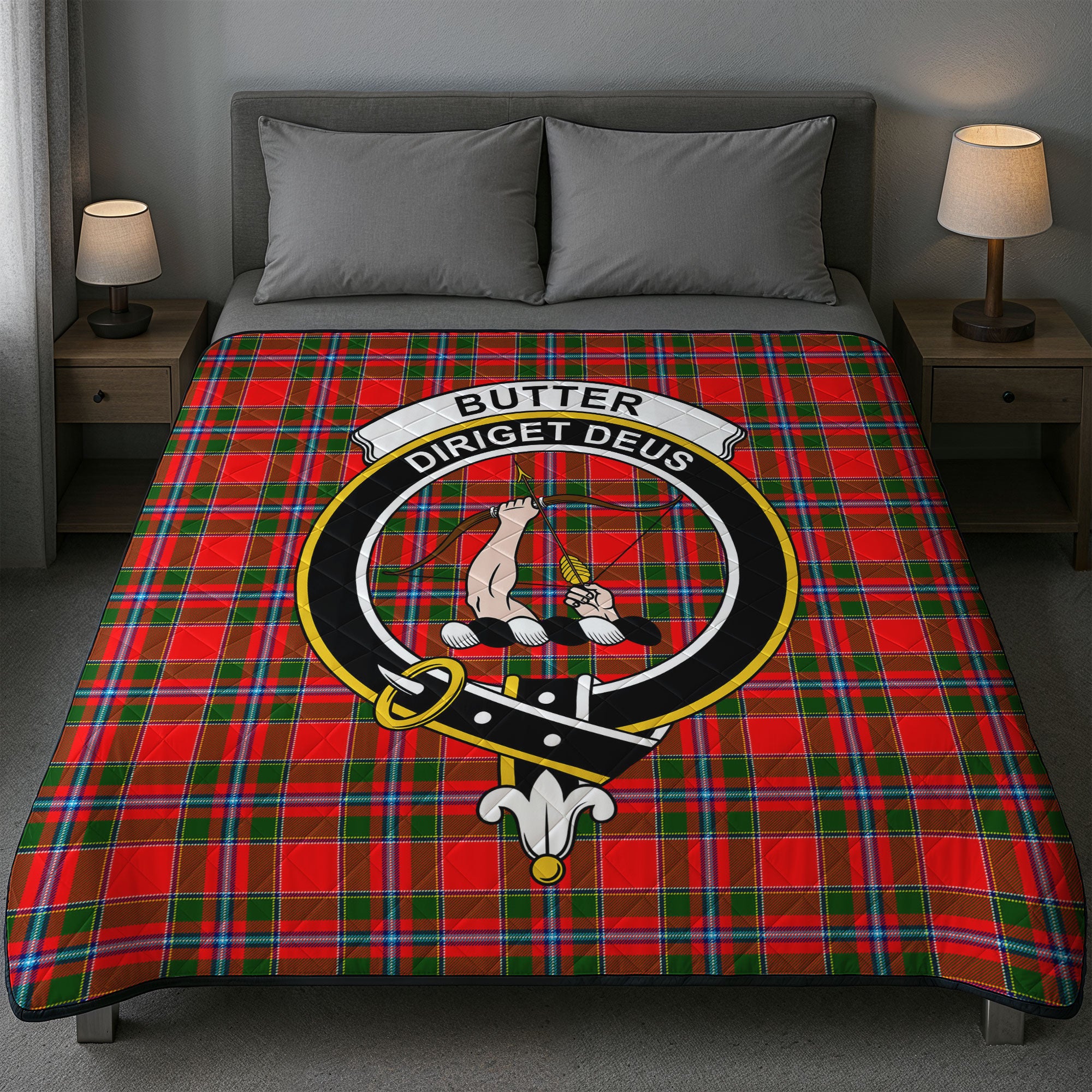 Butter Tartan Crest Quilt