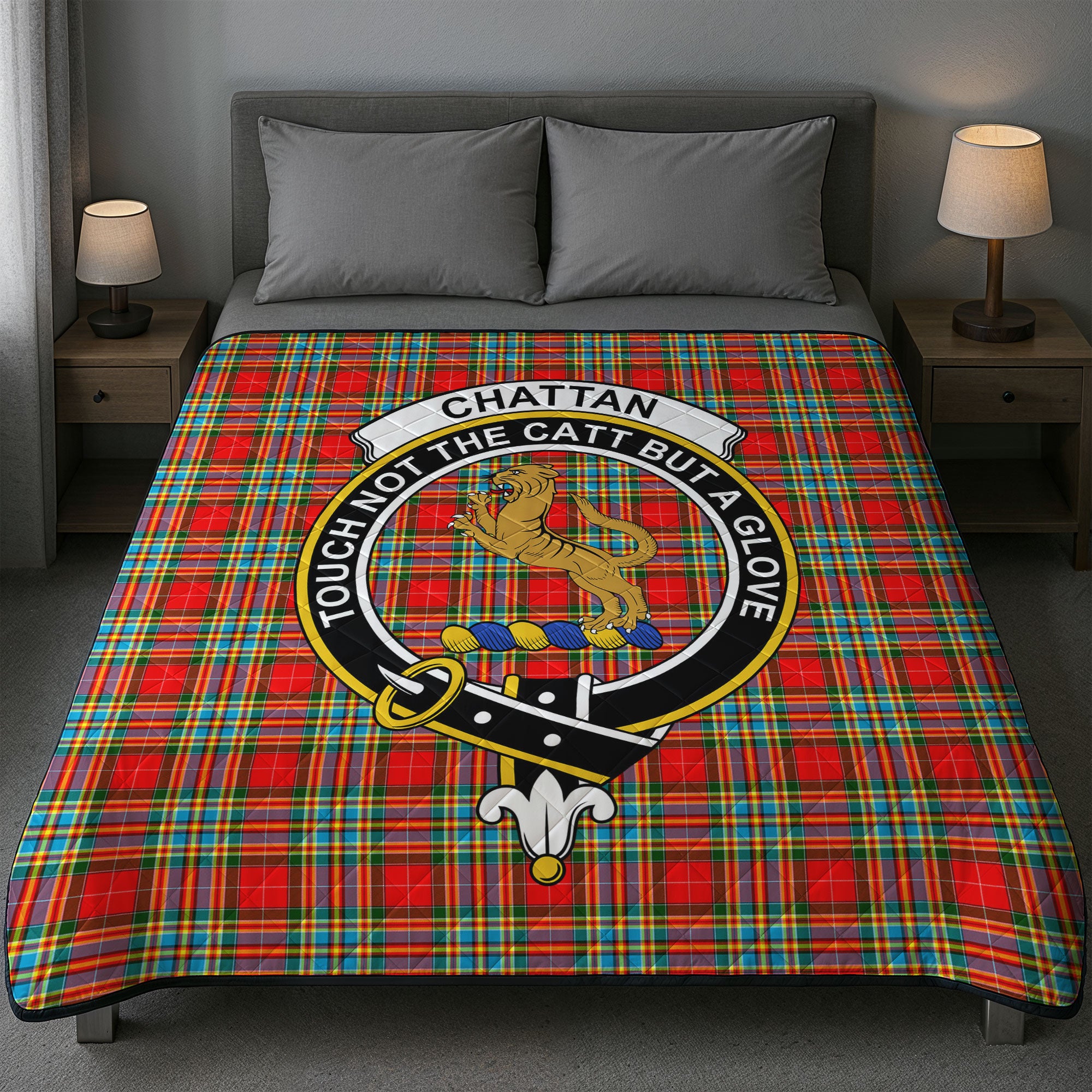 Chattan Tartan Crest Quilt