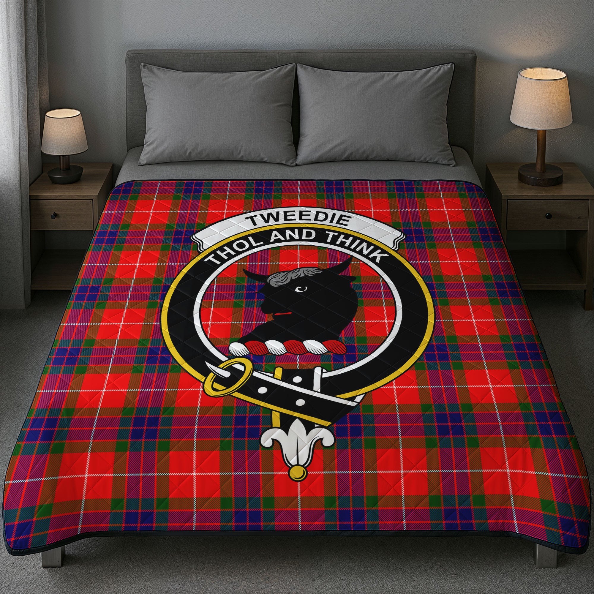 Tweedie Tartan Crest Quilt