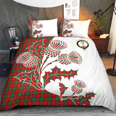 Chisholm Tartan Crest Bedding Set - Thistle Style