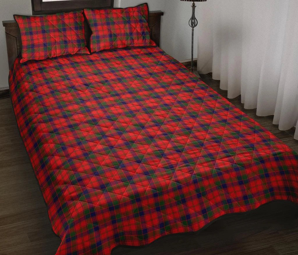 Robertson Modern Tartan Quilt Bed Set