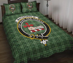 Macdonald Lord of the Isles Hunting Tartan Crest Quilt Bed Set