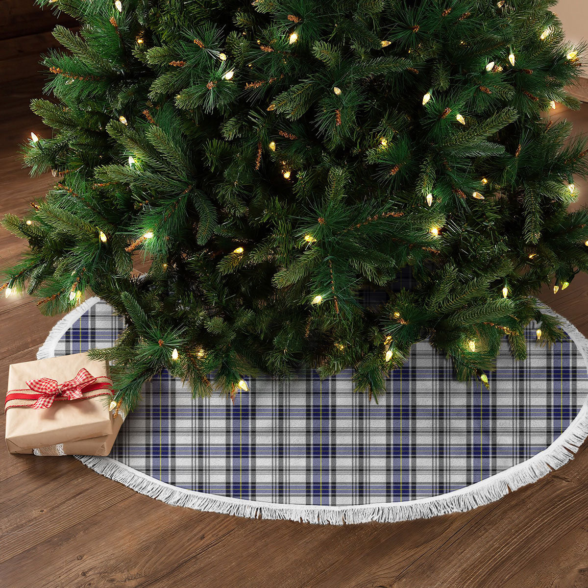 Hannay Modern Tartan Christmas Tree Skirt