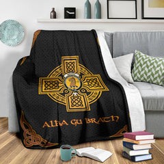 Binning Crest Premium Blanket - Black Celtic Cross Style