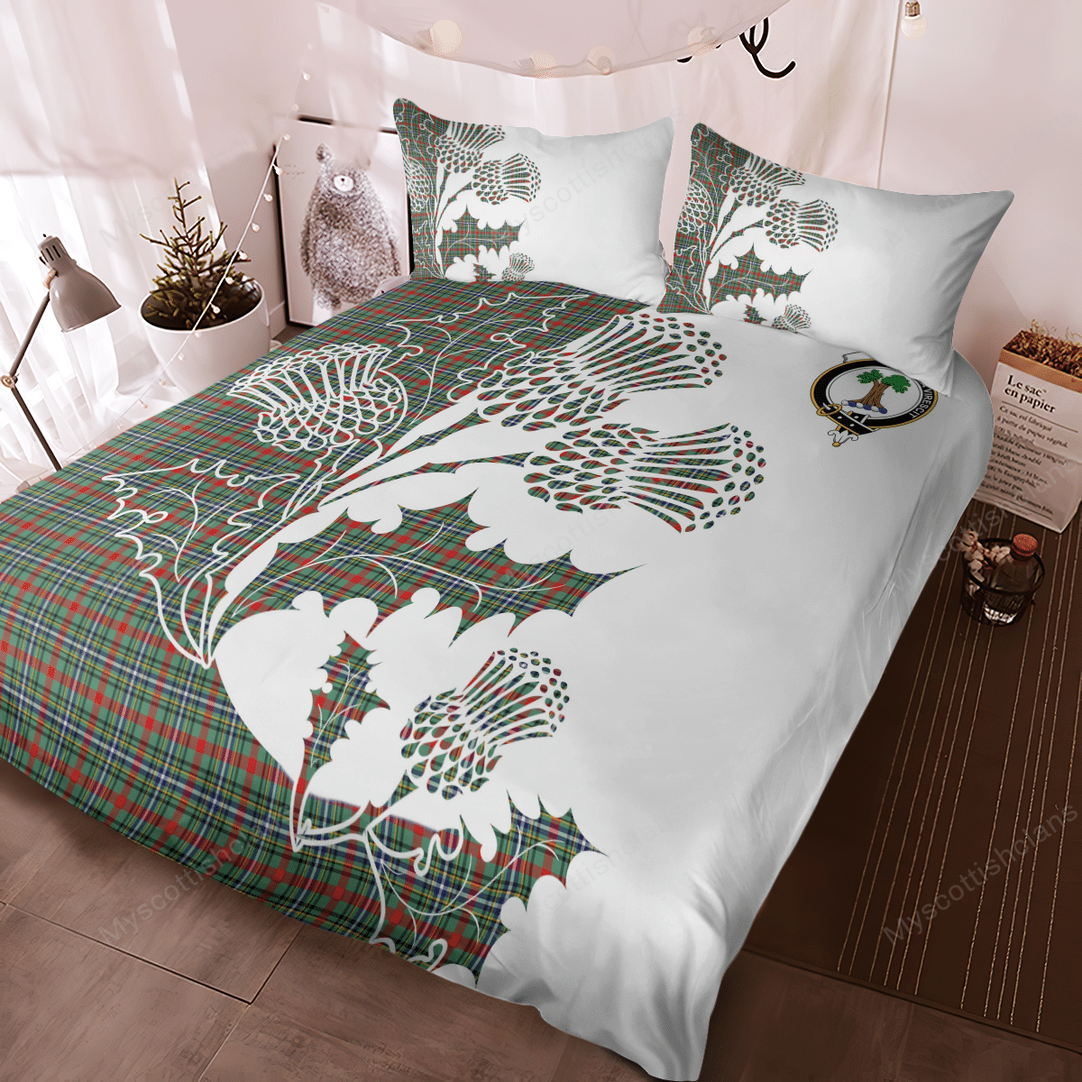 Bisset Tartan Crest Bedding Set - Thistle Style