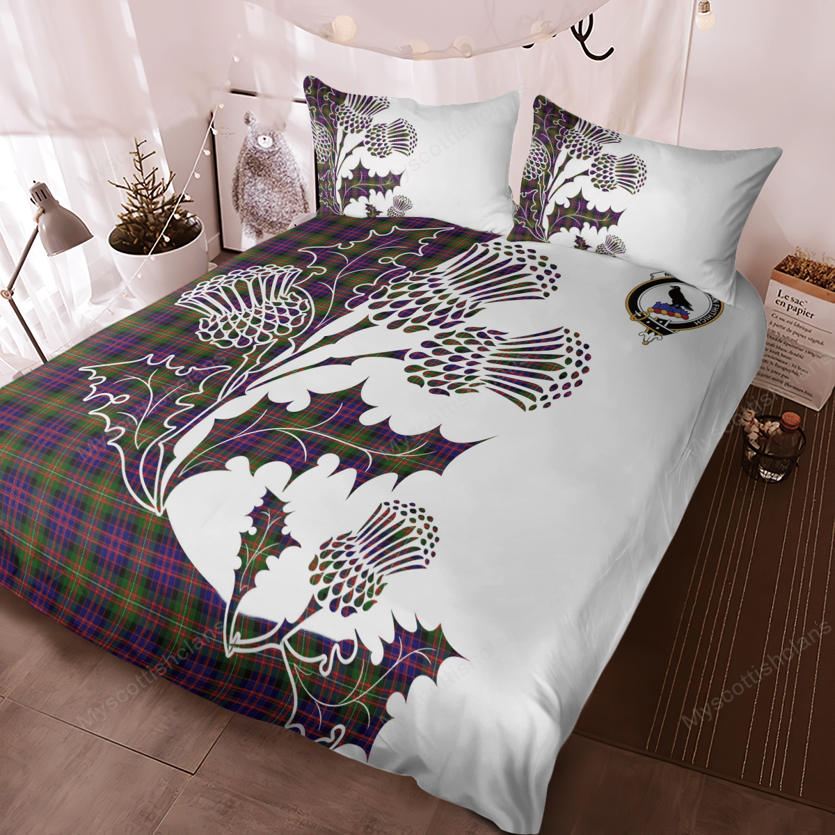 MacDonell of Glengarry Tartan Crest Bedding Set - Thistle Style