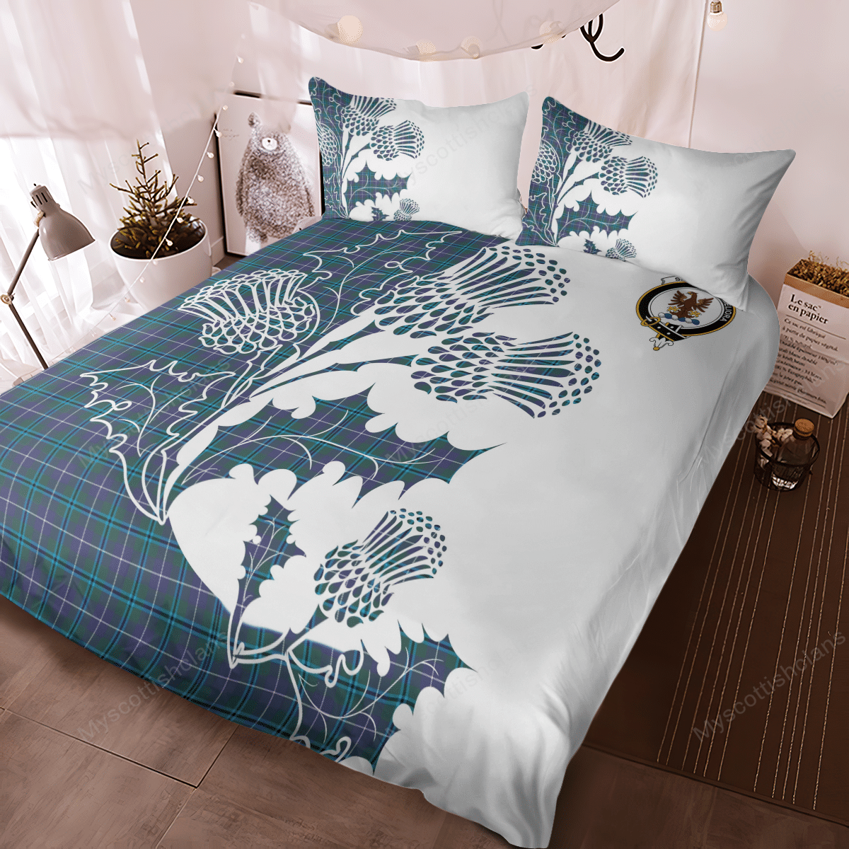 Sandilands Tartan Crest Bedding Set - Thistle Style