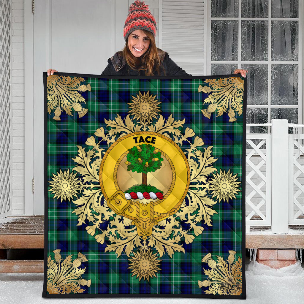 Abercrombie Tartan Crest Premium Quilt - Gold Thistle Style