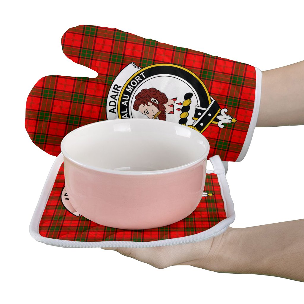 Adair Tartan Crest Oven Mitt And Pot Holder (2 Oven Mitts + 1 Pot Hold –  Scotsprint