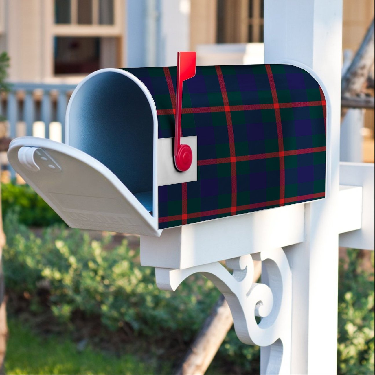 Agnew Modern Tartan Crest Mailbox