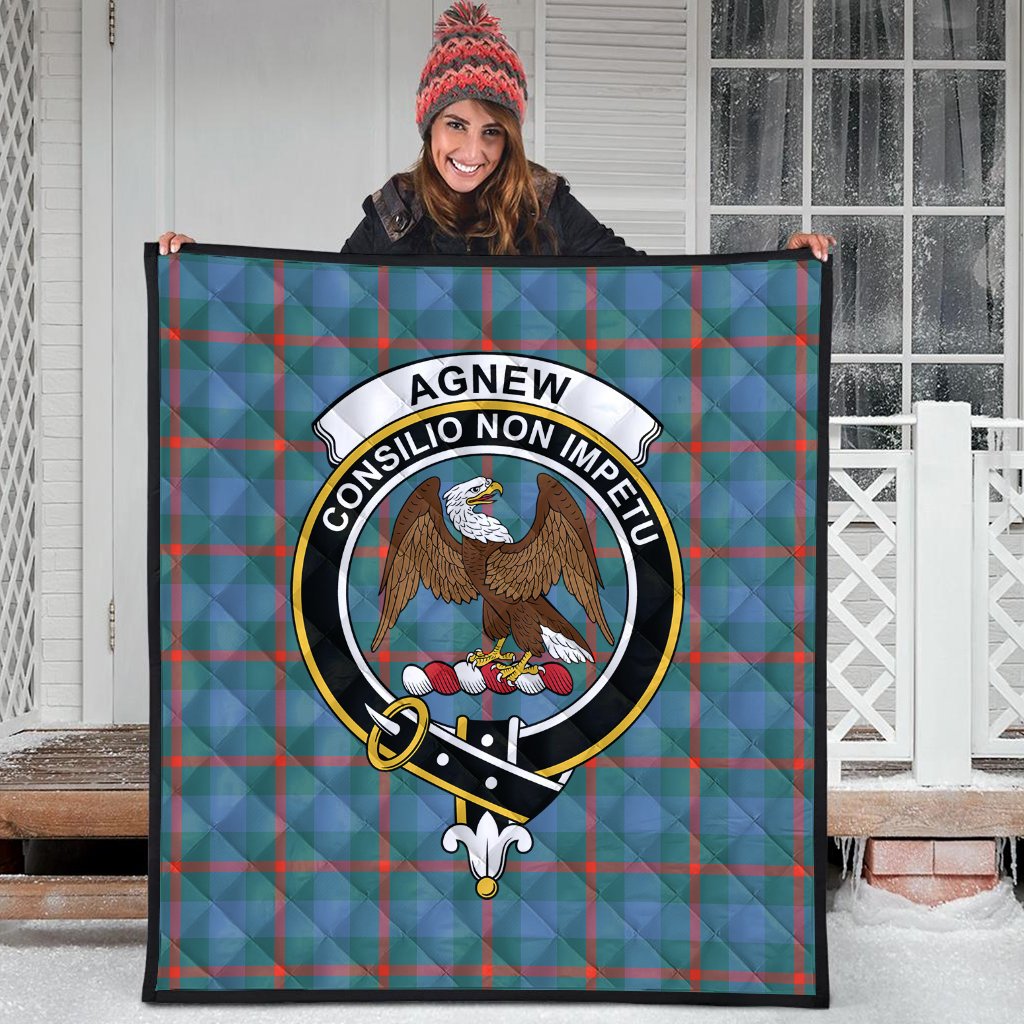 Agnew Family Tartan Crest Quilt