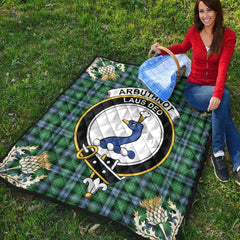 Arbuthnot Ancient Tartan Crest Premium Quilt - Gold Thistle Style