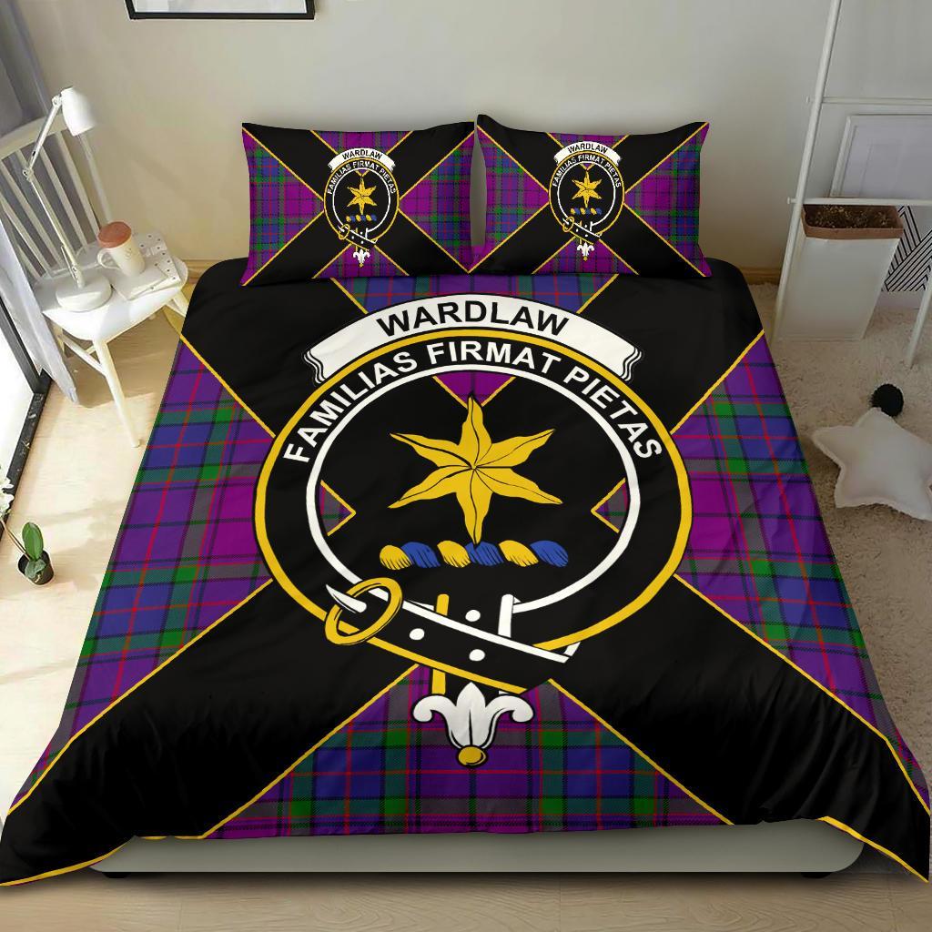 Wardlaw Tartan Crest Bedding Set - Luxury Style