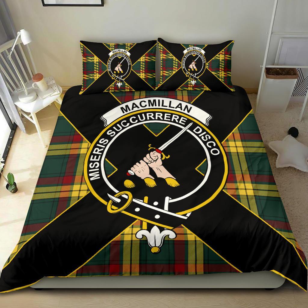 MacMillan Tartan Crest Bedding Set - Luxury Style