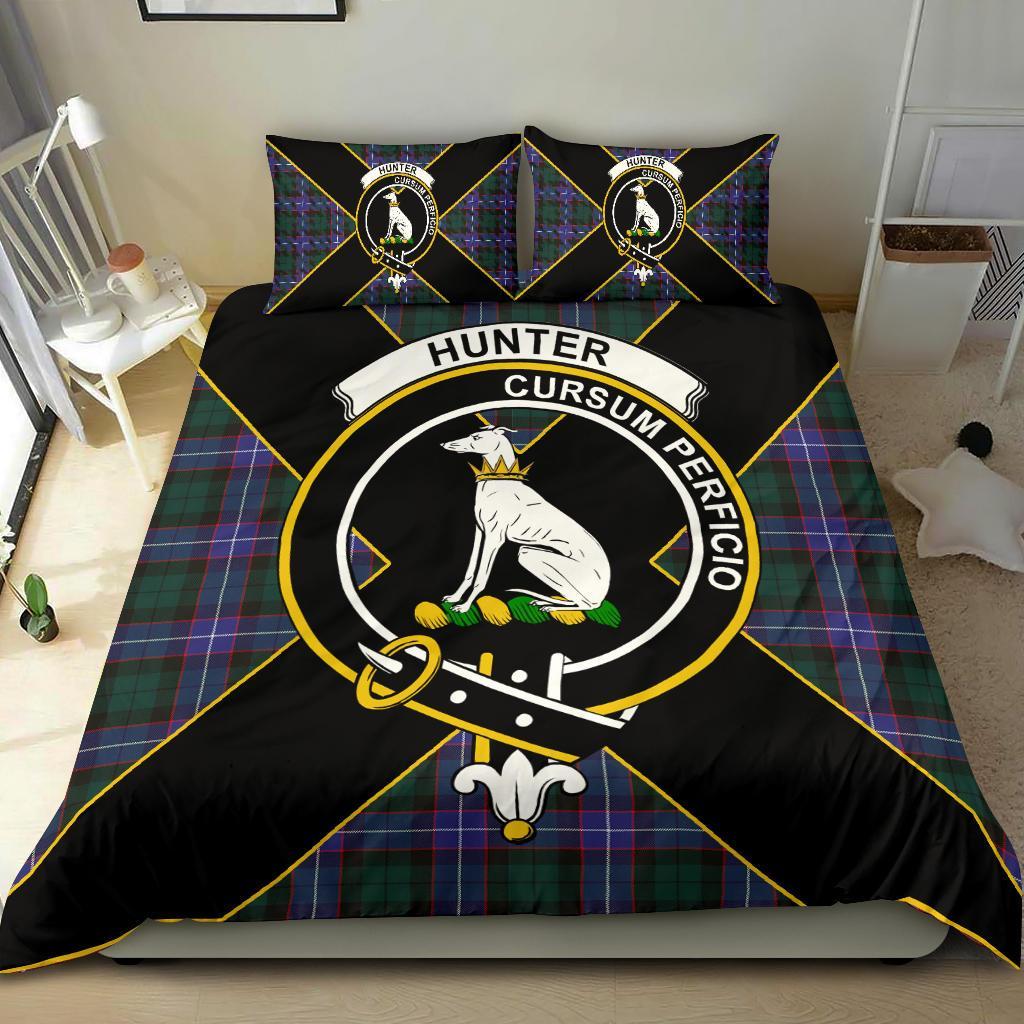 Hunter Tartan Crest Bedding Set - Luxury Style