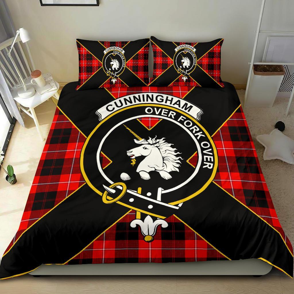 Cunningham Tartan Crest Bedding Set - Luxury Style