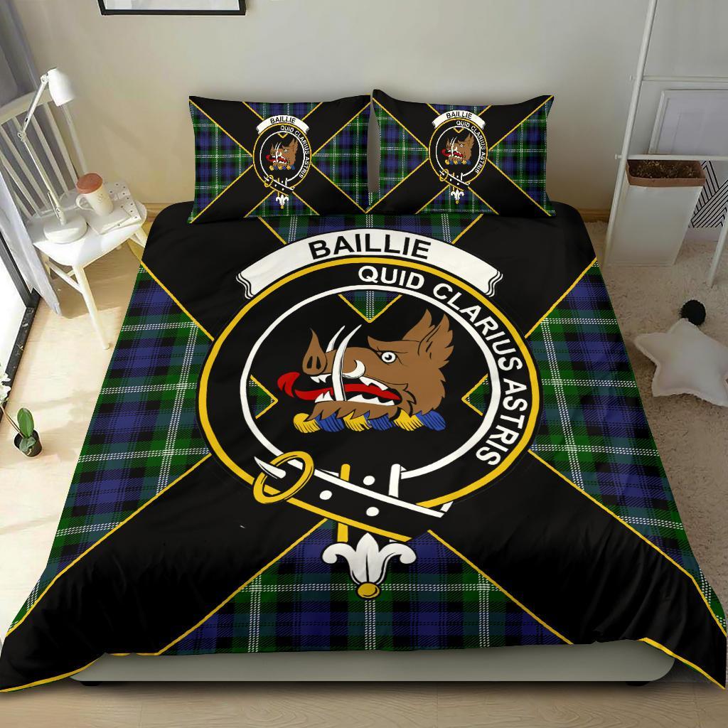Baillie Tartan Crest Bedding Set - Luxury Style