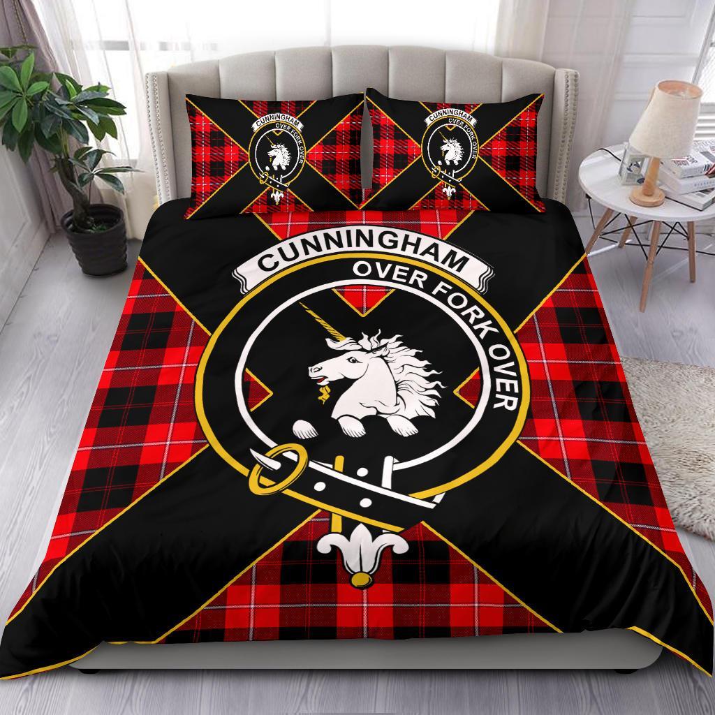 Cunningham Tartan Crest Bedding Set - Luxury Style