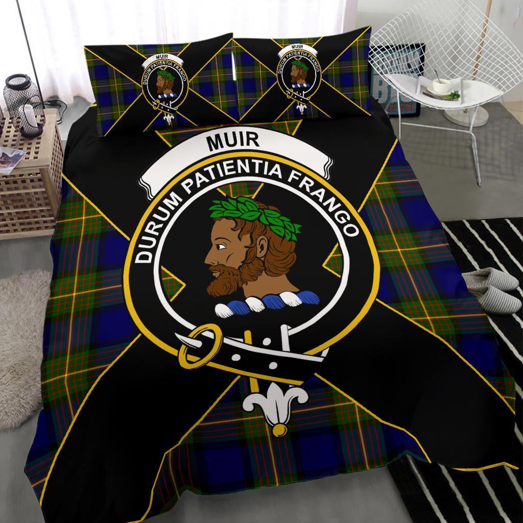 Muir Tartan Crest Bedding Set - Luxury Style