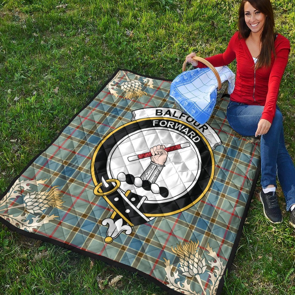 Balfour Blue Tartan Crest Premium Quilt - Gold Thistle Style