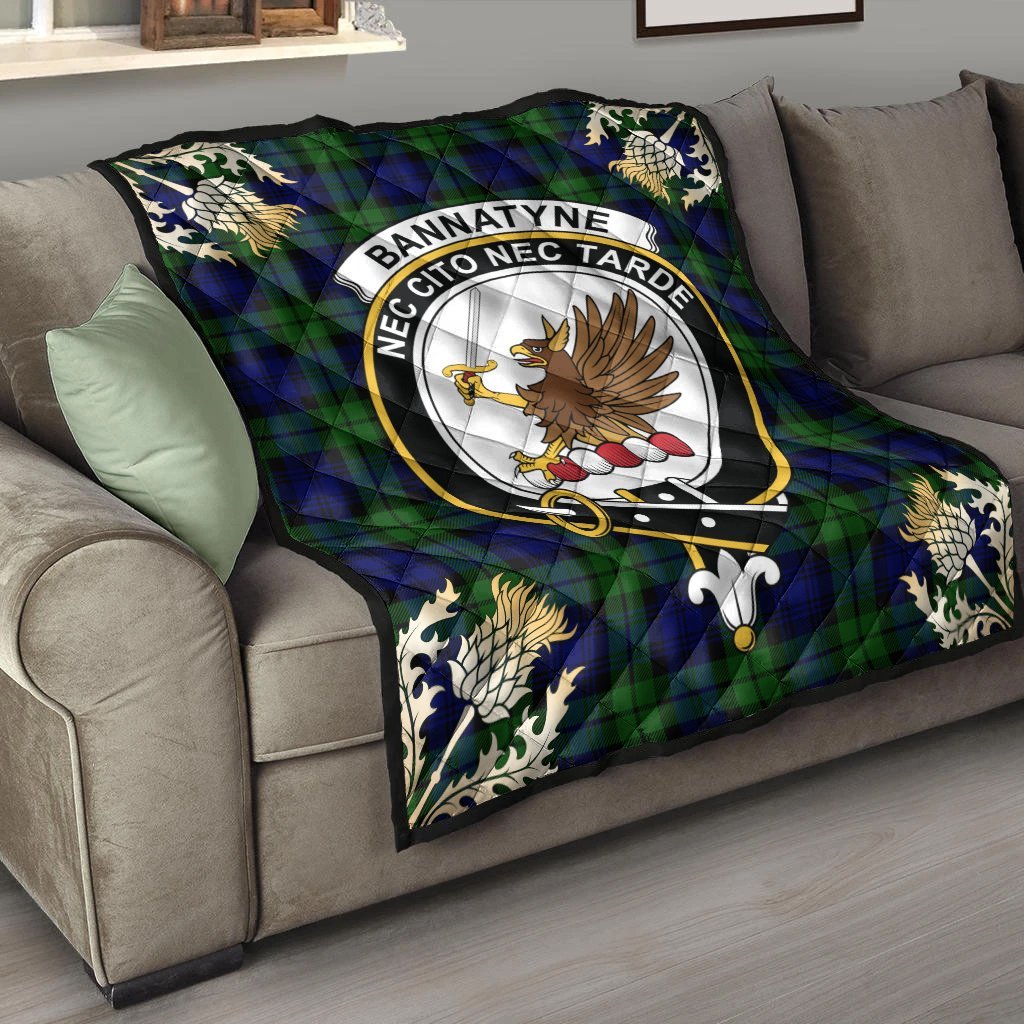 Bannatyne Tartan Crest Premium Quilt - Gold Thistle Style