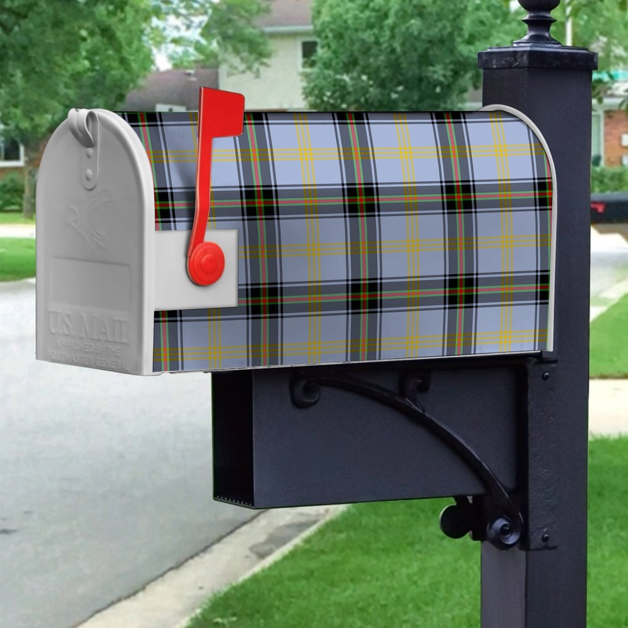 Bell Of The Borders Tartan Crest Mailbox