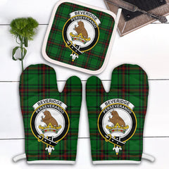 Beveridge Tartan Crest Oven Mitt And Pot Holder (2 Oven Mitts + 1 Pot Holder)