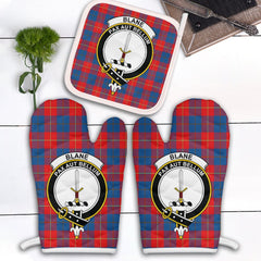 Blane Tartan Crest Oven Mitt And Pot Holder (2 Oven Mitts + 1 Pot Holder)