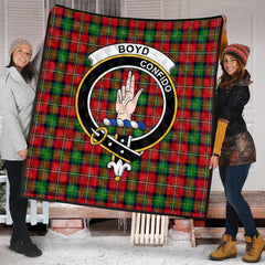 Boyd Modern Tartan Crest Quilt