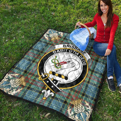 Brisbane Modern Tartan Crest Premium Quilt - Gold Thistle Style