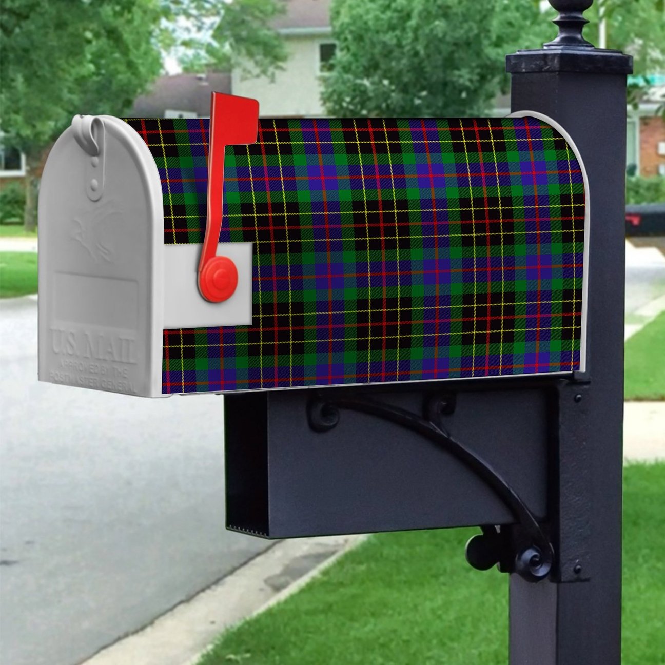 Brodie Hunting Modern Tartan Crest Mailbox