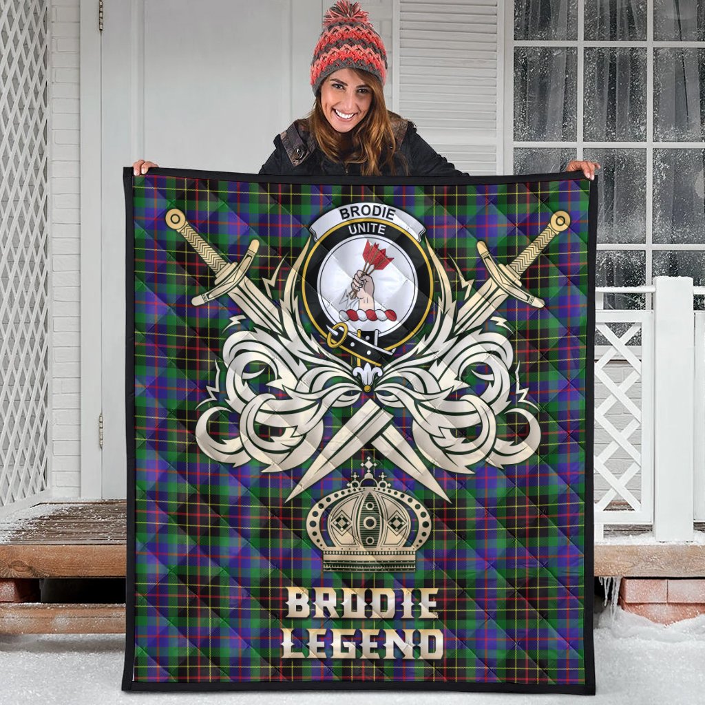 Brodie Hunting Modern Tartan Crest Legend Gold Royal Premium Quilt