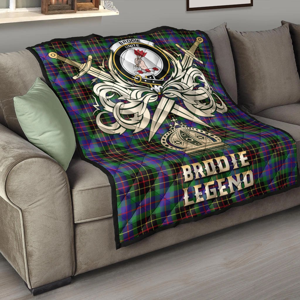 Brodie Hunting Modern Tartan Crest Legend Gold Royal Premium Quilt