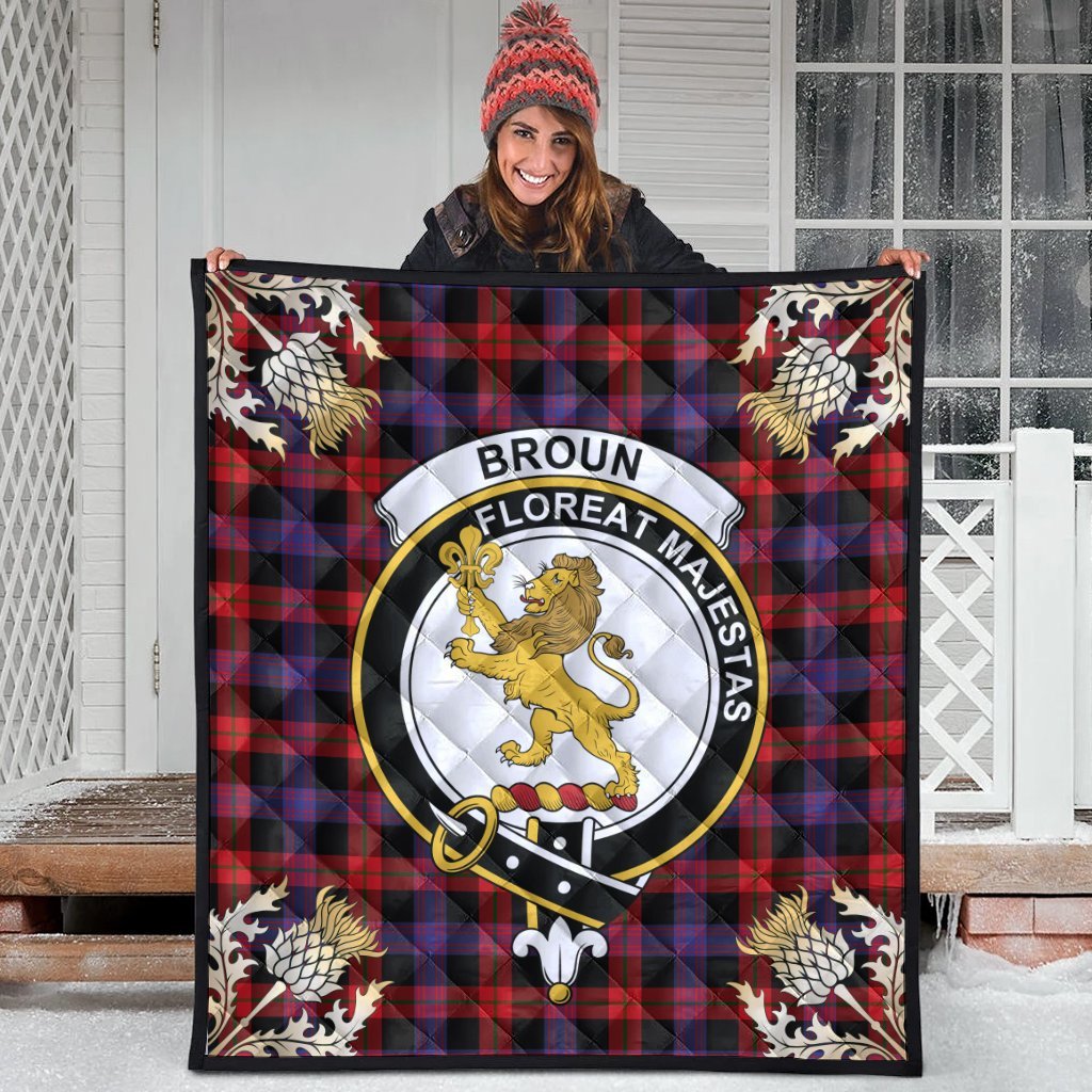 Broun Modern Tartan Crest Premium Quilt - Gold Thistle Style