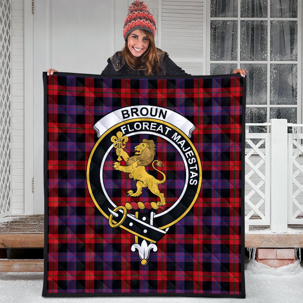 Broun Modern Tartan Crest Quilt