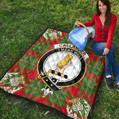 Callander Modern Tartan Crest Premium Quilt - Gold Thistle Style