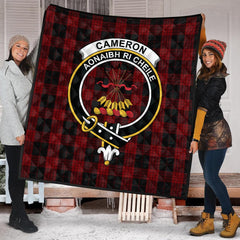 Cameron Black and Red Tartan Crest Quilt